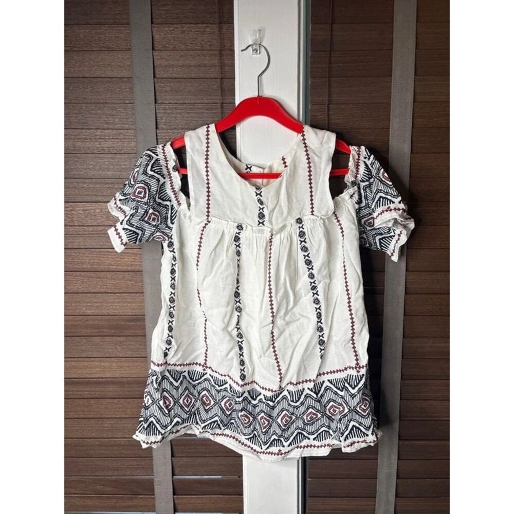 Freeway Women’s Boho Embroidered Peasant Tunic White Navy Flutter Sleeve Small